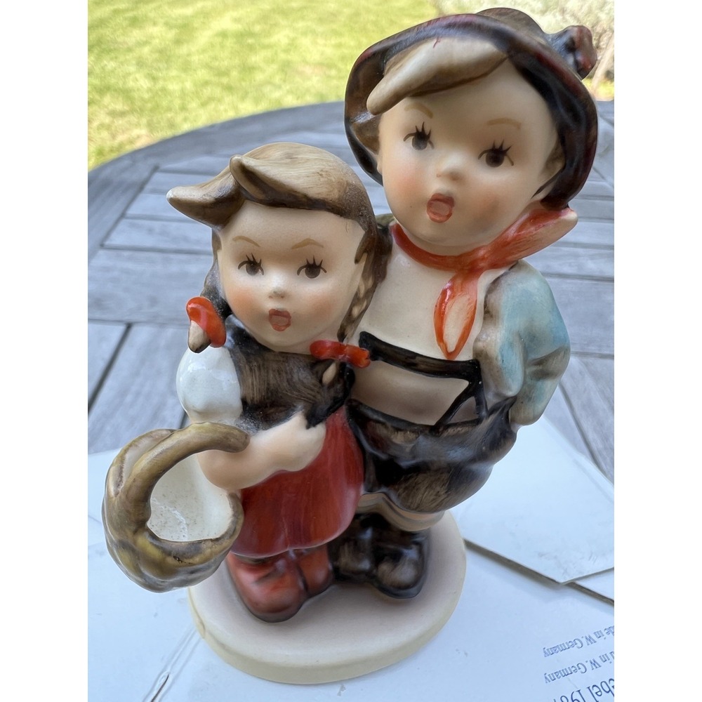 Goebel Hummel Surprise Hansel and Gretel #94 3/0 Figurine / W Germany